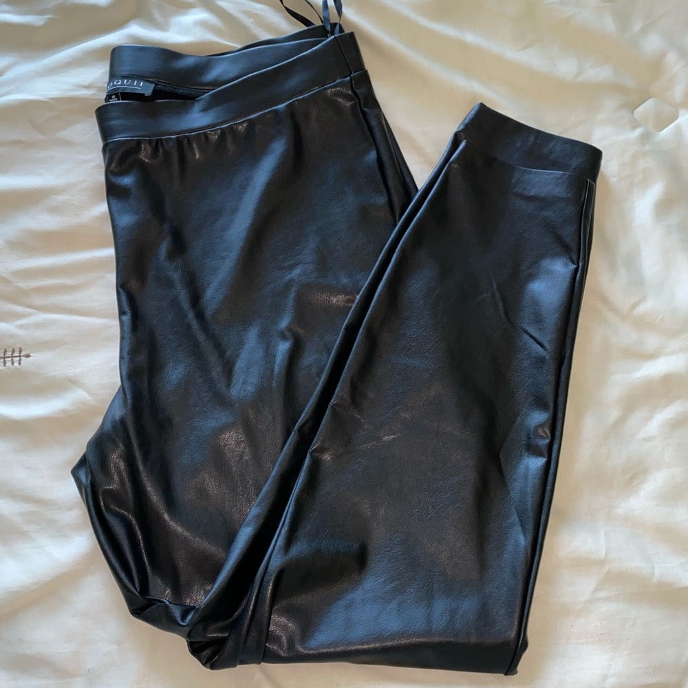 Faux leather leggings